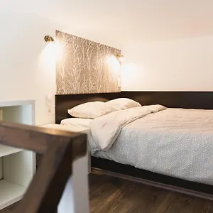  Appartamento Charming Budget Lofts In The Centre