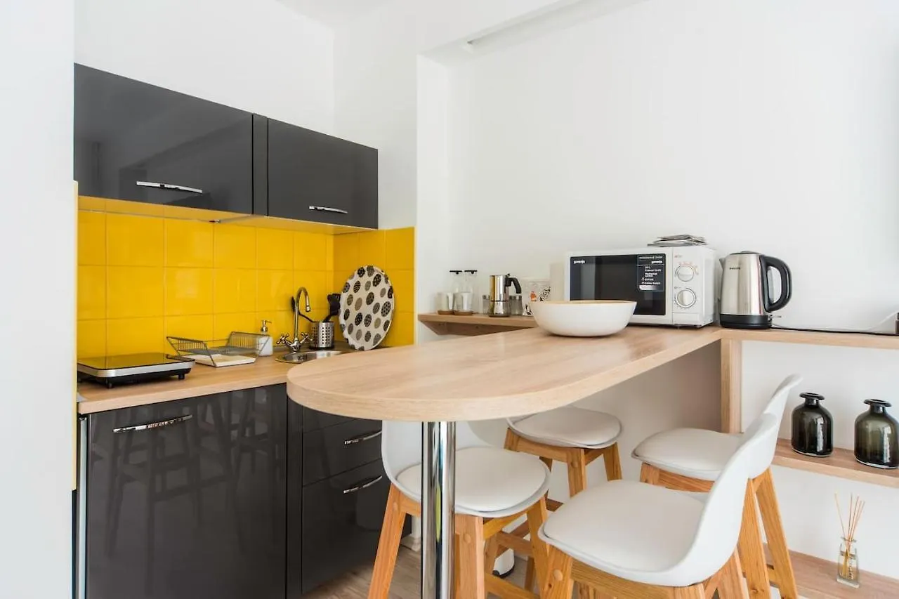 Modern Four Bedroom Apartment In Palace District Budapest 0*,  Hungary